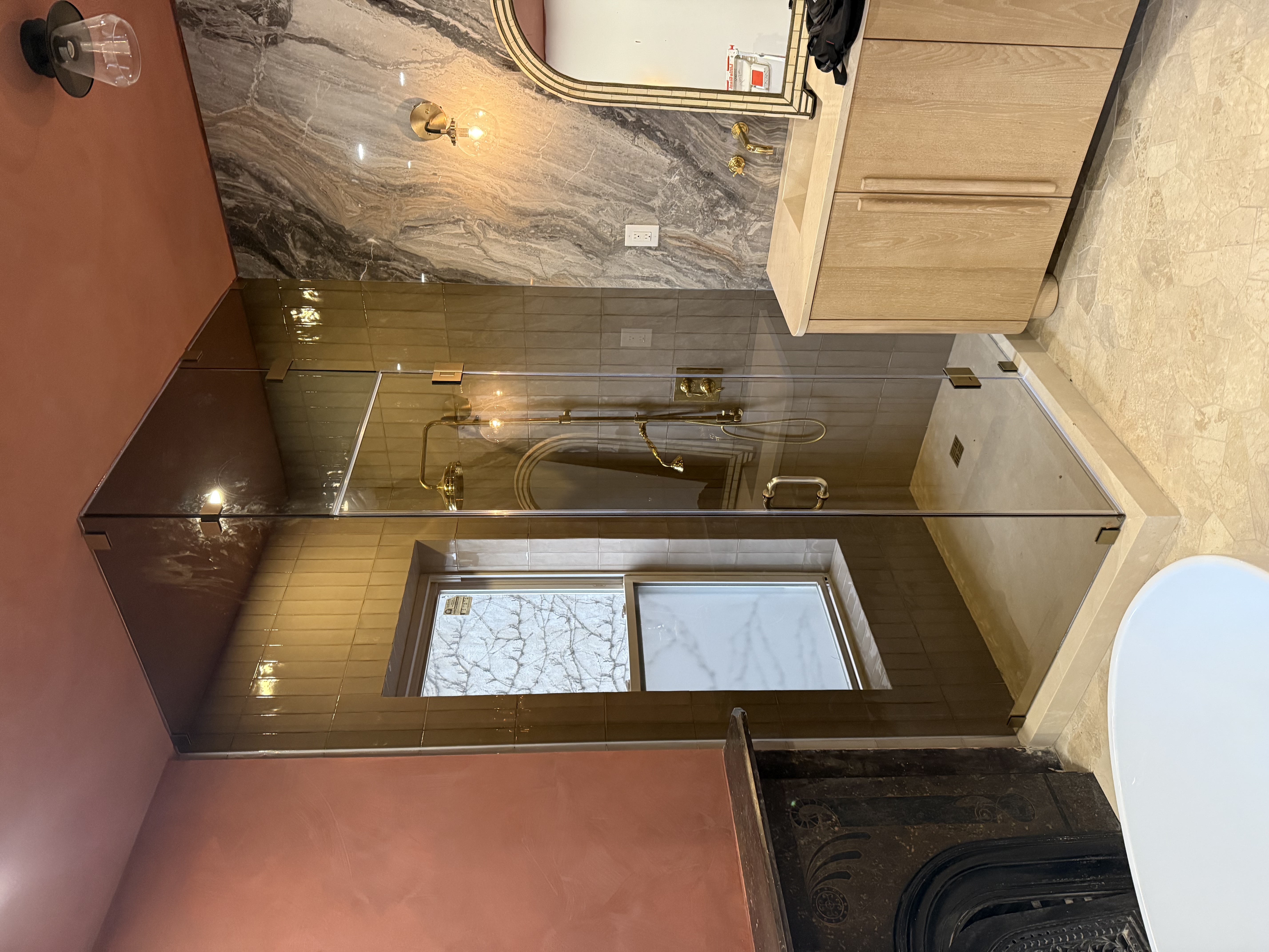 Bronze & Gray Tinted Glass